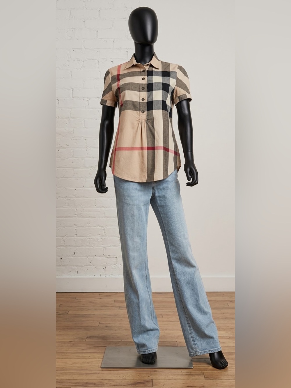 Burberry Beige Plaid Short-Sleeve Button-Front Shirt - Picture 6 of 11